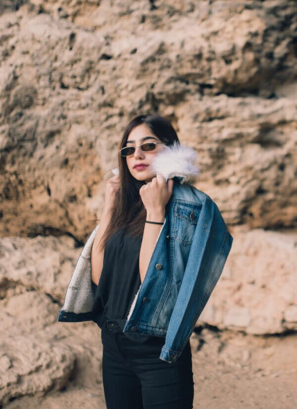 Denim Jacket with sherpa fur lining - Image 4